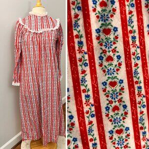 EUC Vintage  Lanz Of Salzburg Flannel Lace Nightgown Sz L (or Women's XS)